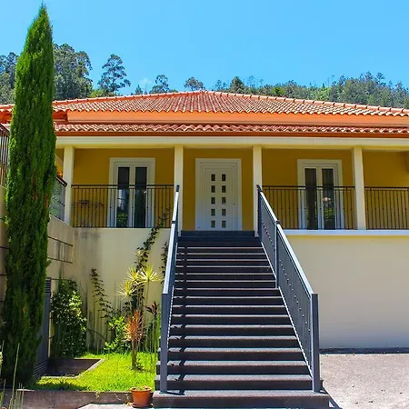 Casa de hóspedes Solar Do Carvalho