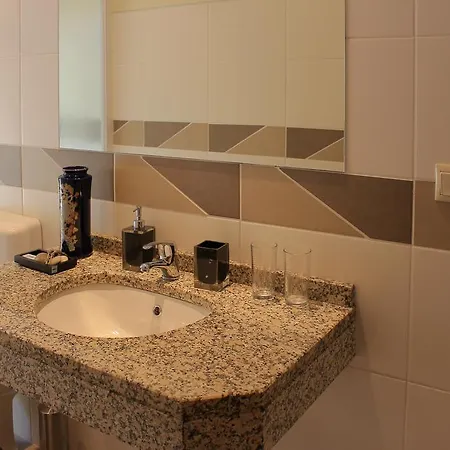 Casa de hóspedes Solar Do Carvalho 4*