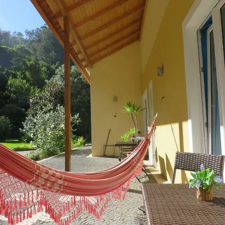 Casa de hóspedes Solar Do Carvalho